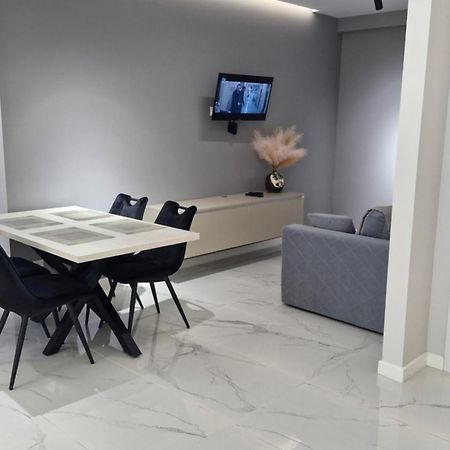 Airport-Hotel 60 基希讷乌 外观 照片